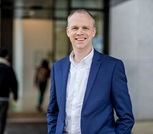 Knowledge_article-TIAS_Portret_TimdeLeeuw